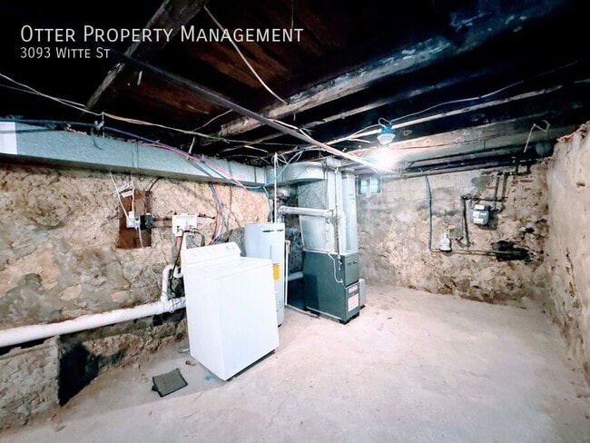 Building Photo - 3093 Witte St