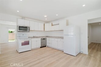 Building Photo - 13138 Corcoran St