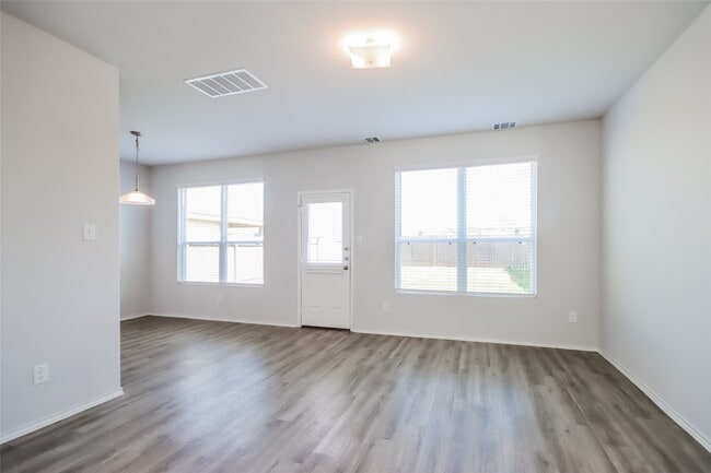Building Photo - 22298 Porter Mountain Trl