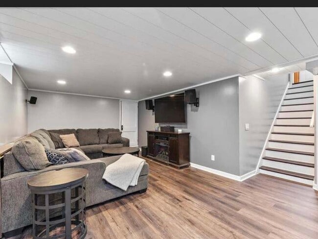 Building Photo - Lovely 4 Bedroom - Lee Park Neighborhood