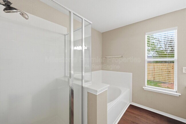 Building Photo - 4101 Cardinal Dr