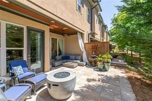 Building Photo - 121 Via Roma