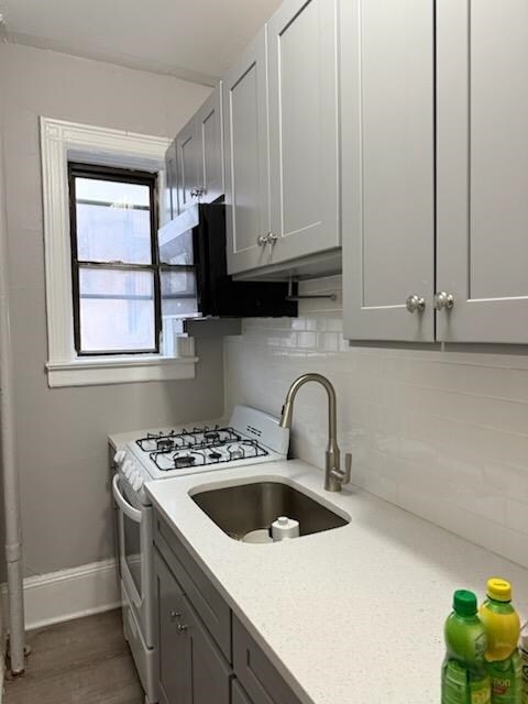 Building Photo - 821 Bergen Ave
