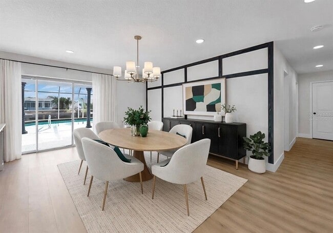 Building Photo - 6511 Santiago Ct