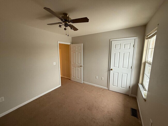 Building Photo - 5315 E Trikalla Dr