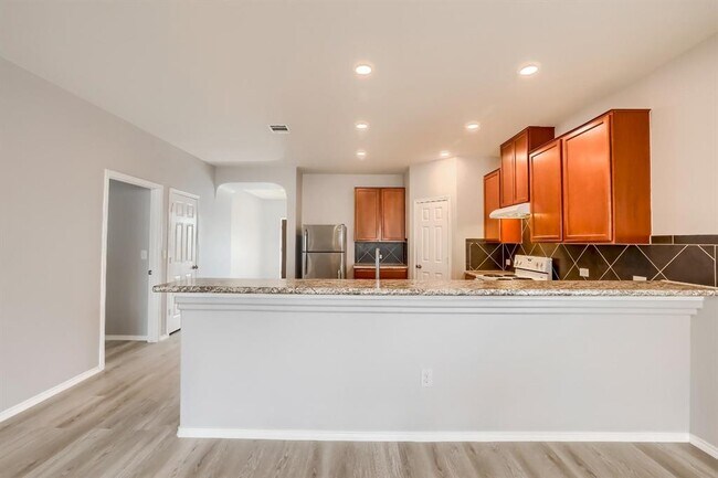 Building Photo - 7308 Altidore Dr