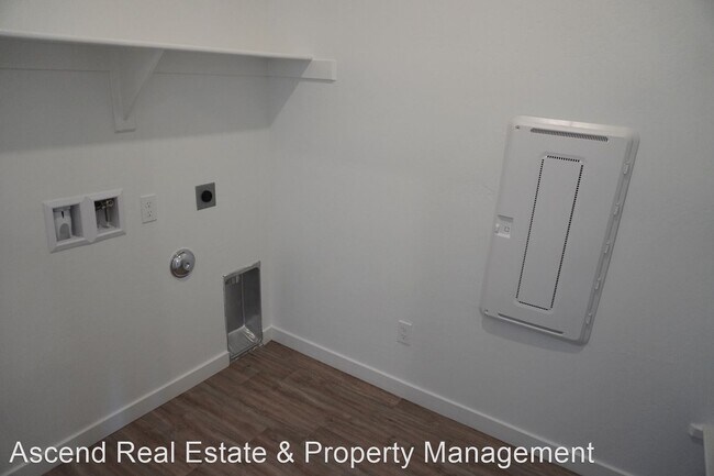 Building Photo - 4 br, 2 bath House - 9618 Greenwood Glen Ln