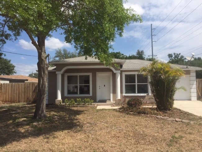 Primary Photo - Spacious 4BR House in Tampa