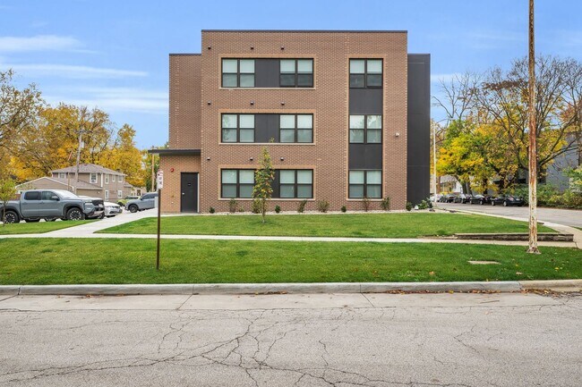 Building Photo - 507 W Springfield Ave
