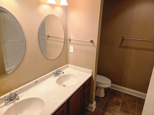 Building Photo - 4636 Marcus Trail