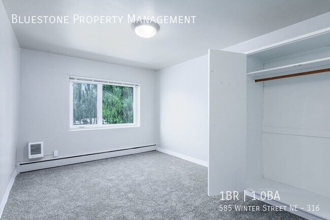 Building Photo - 585 Winter St NE