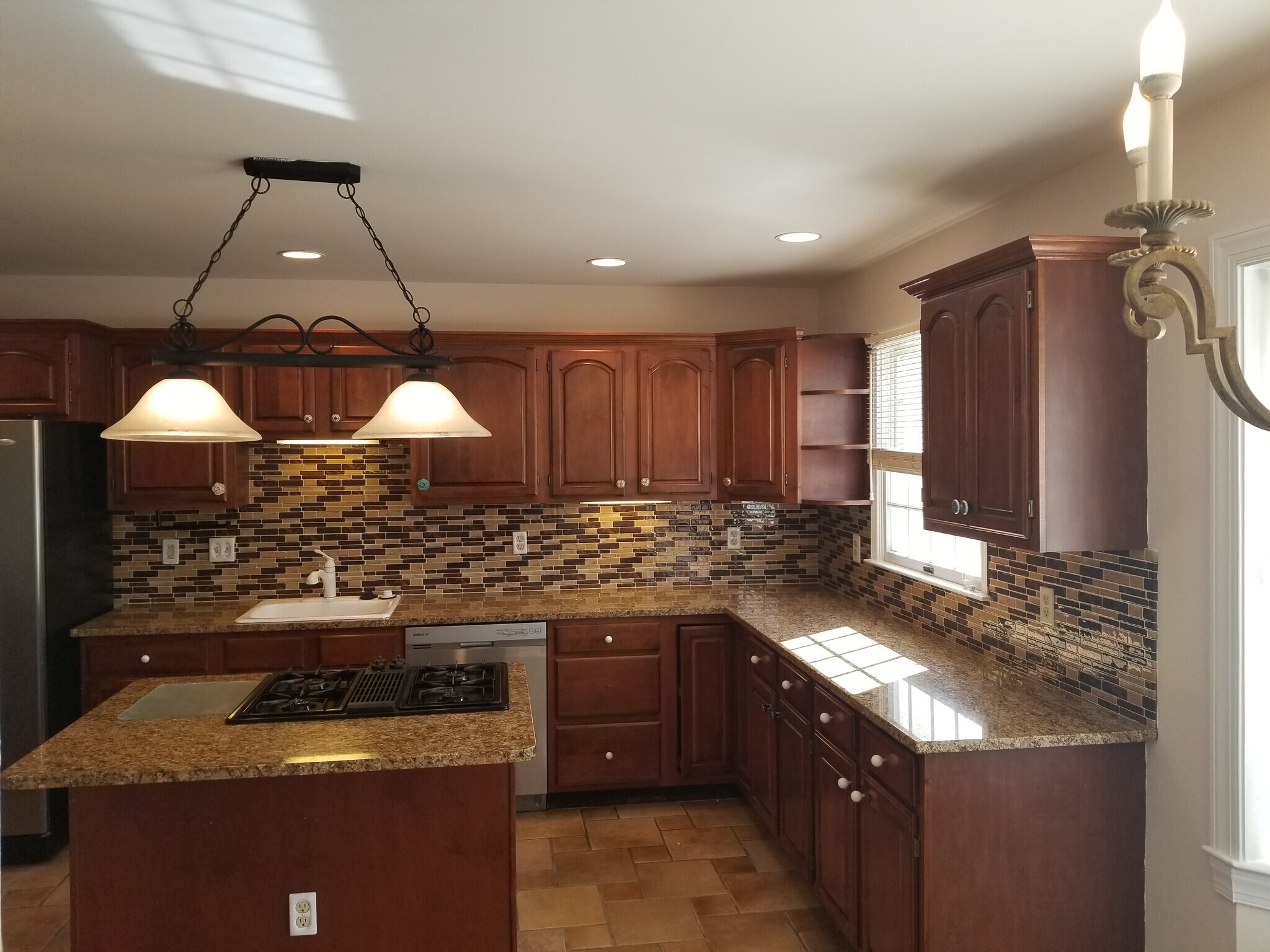 Building Photo - 8141 Madrillon Ct