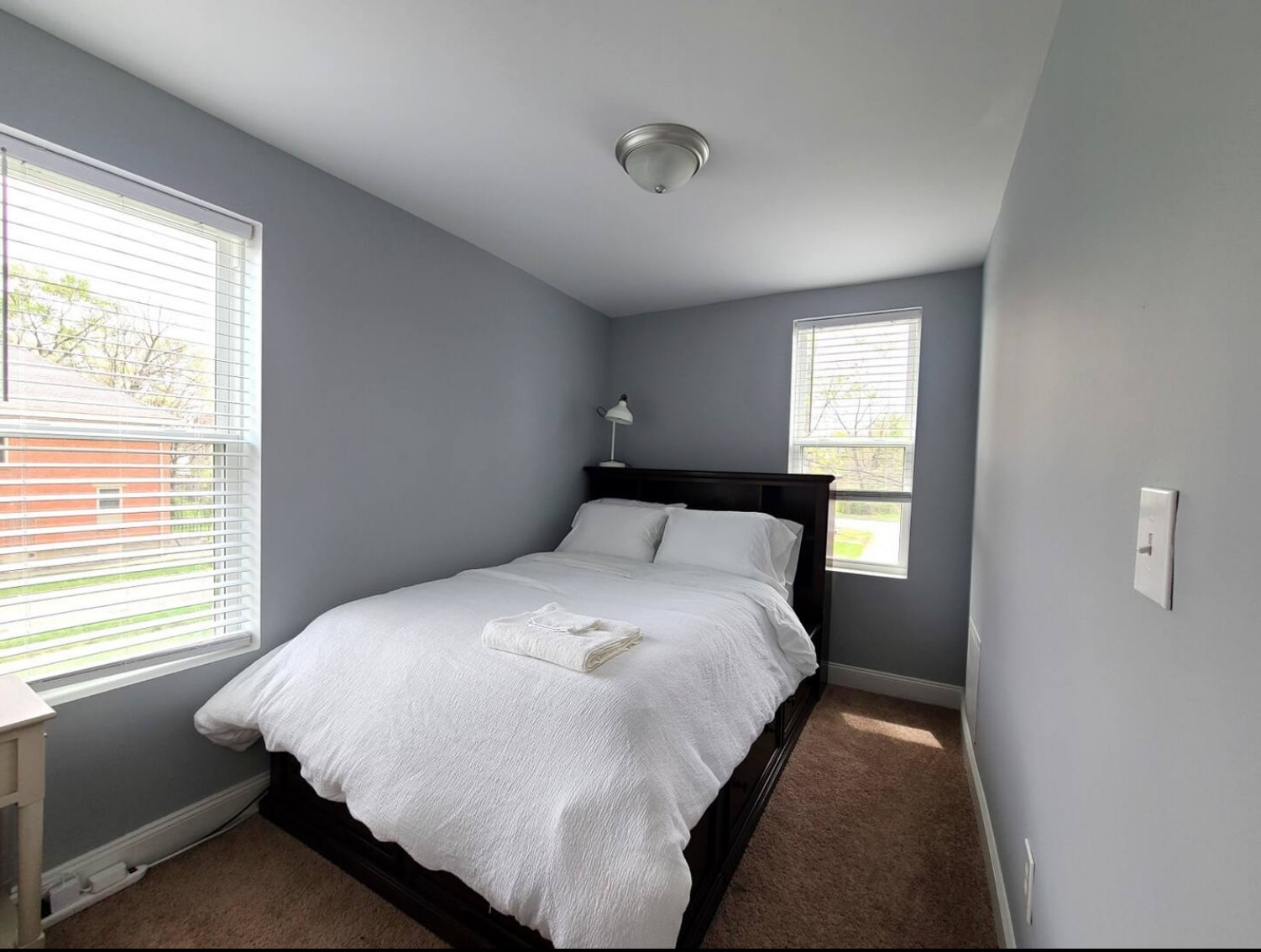 full-sized bedroom - 947 McAllister Ave