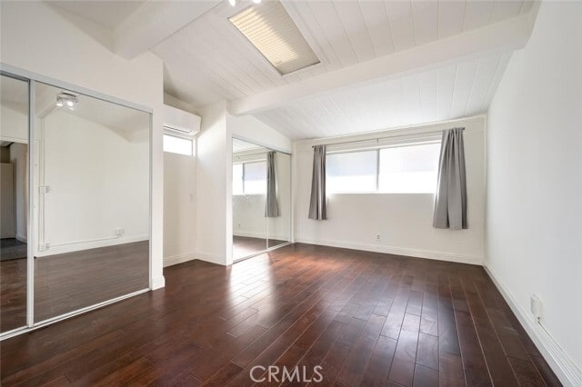 Building Photo - 358 Bluebird Canyon Dr