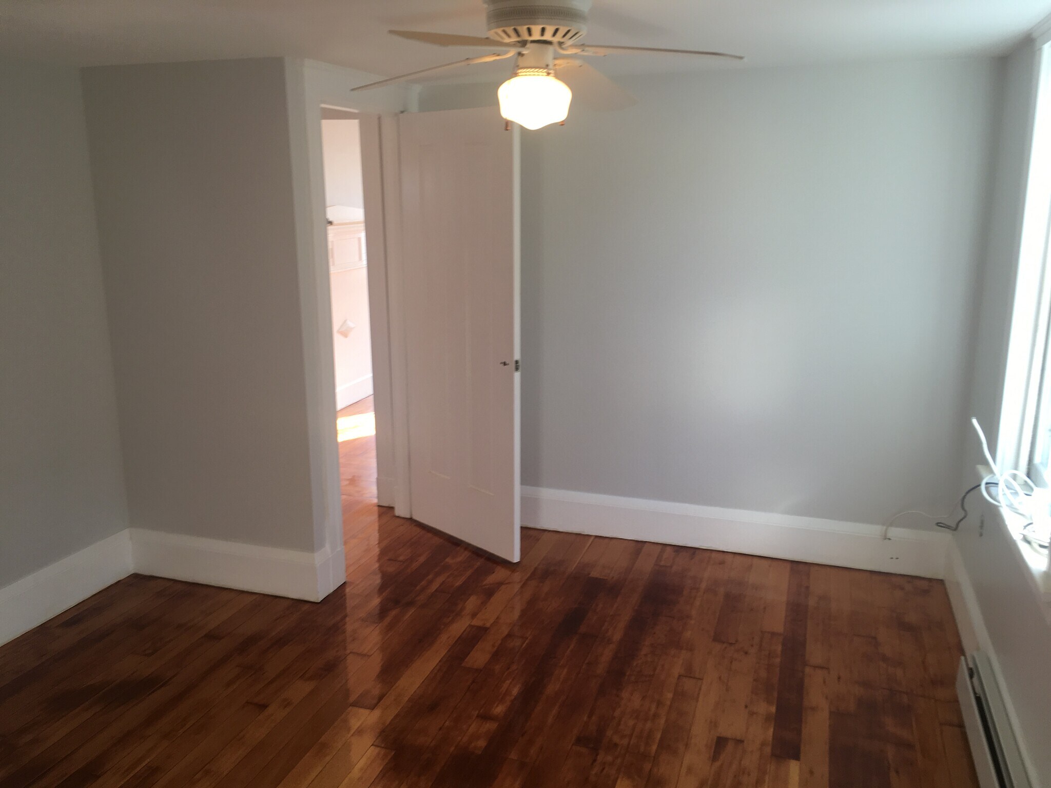 Building Photo - 48 Market St