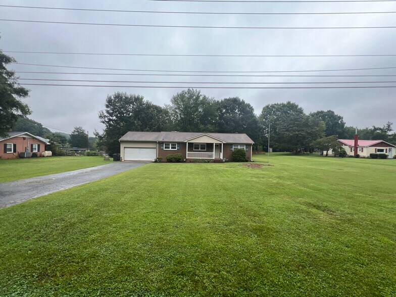 Building Photo - 1321 Glenwood Rd