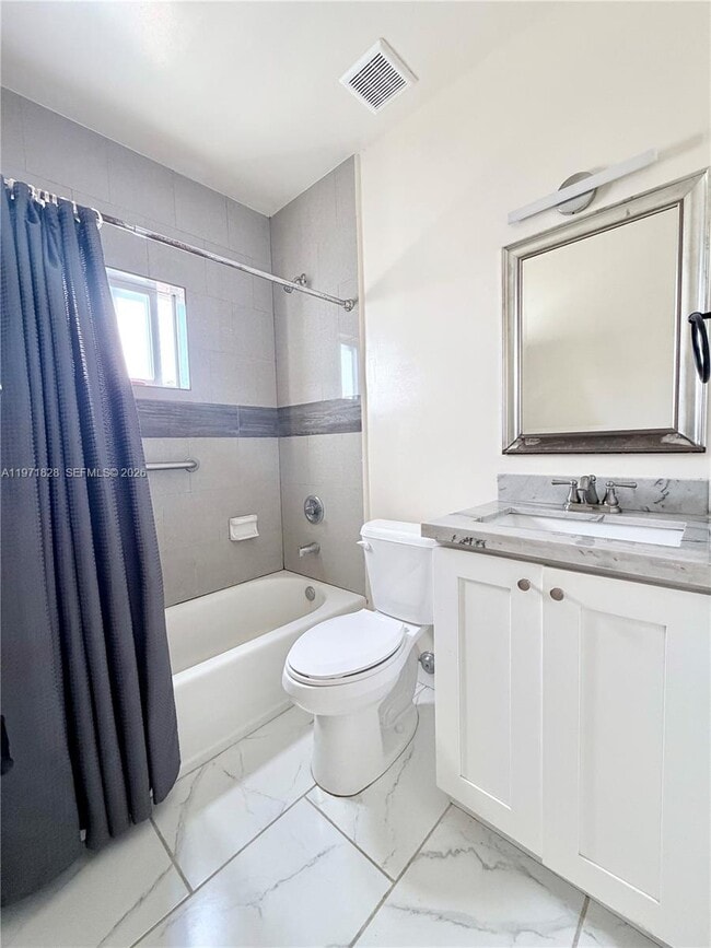 Building Photo - 1830 NW 1st St