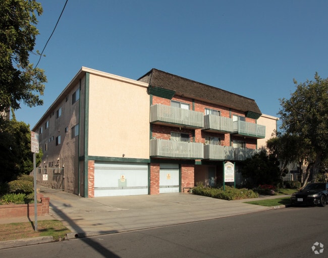 Raymond Manor 15130 S Raymond Ave Gardena CA 90247 Apartment Finder