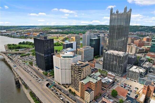 Building Photo - 151 Fort Pitt Blvd