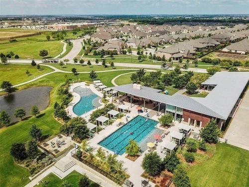 Building Photo - 4130 Sandhills Ln