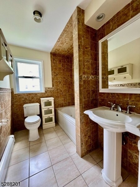 Building Photo - 8 West Dr