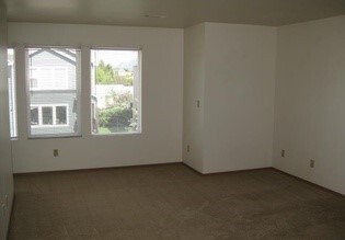 Building Photo - 1749 W Kagy Blvd