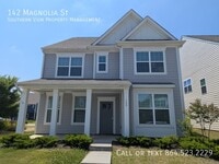 Building Photo - 142 Magnolia St