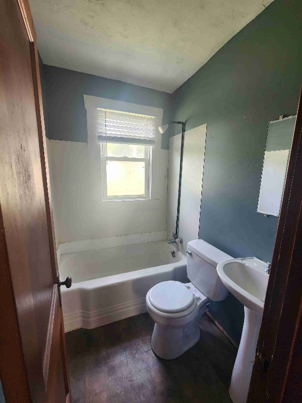 Building Photo - 2915 W Trewyn Ave