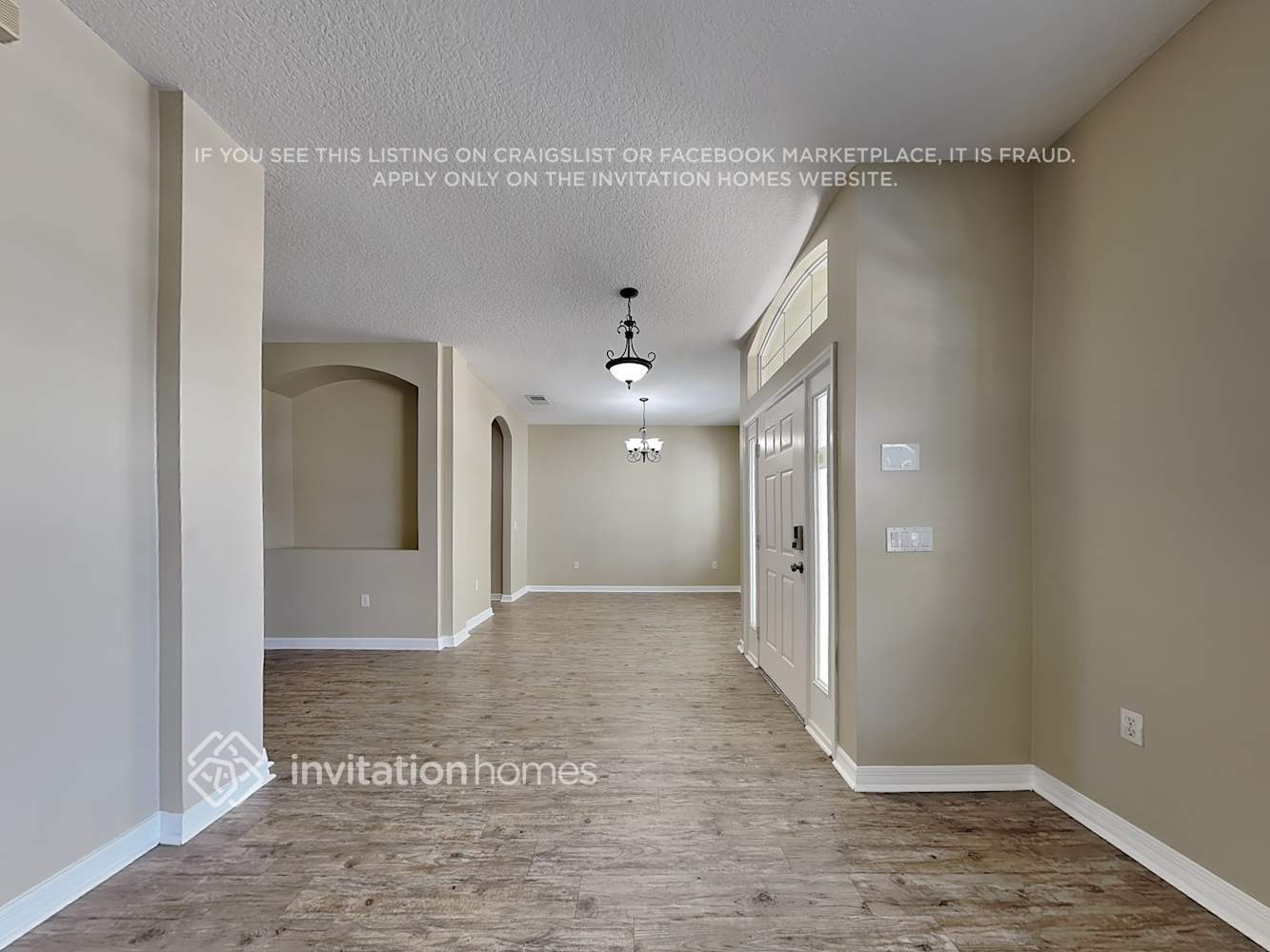 Building Photo - 498 Woodford Dr