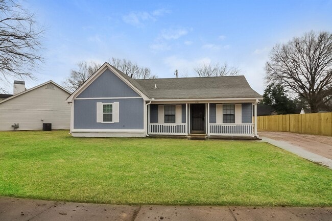 Primary Photo - 7107 Butterfly Dr