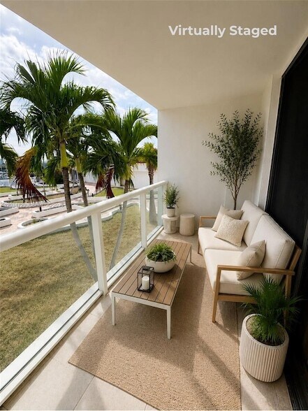 Building Photo - 13499 Biscayne Blvd