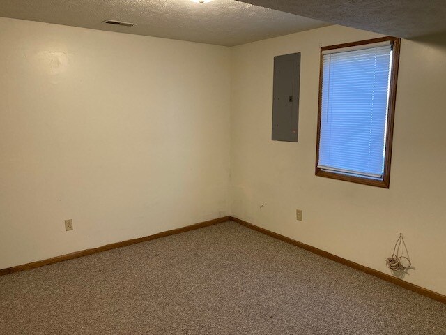 Building Photo - 4007 Central Ave