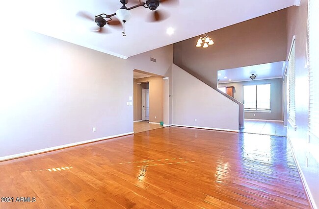 Building Photo - 4712 E Timberline Rd