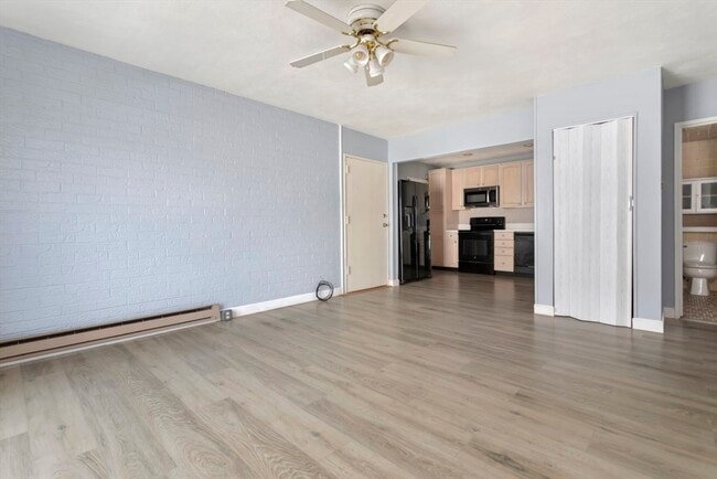 Building Photo - 222 Winthrop Shore Dr