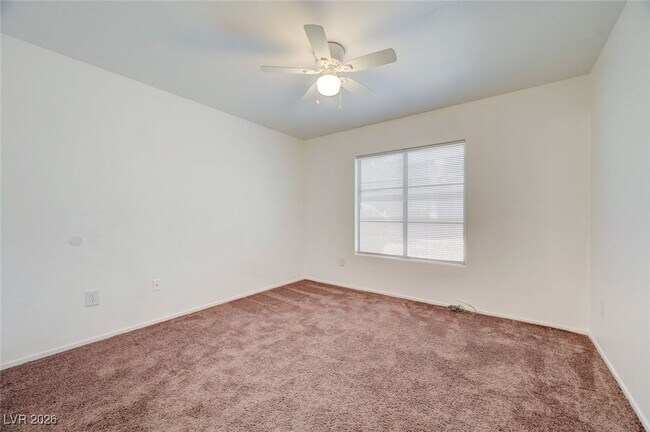 Building Photo - 4555 E Sahara Ave