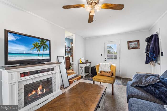 Building Photo - 80 Nancy Ln