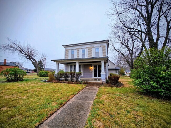 Building Photo - 114 N 3rd St
