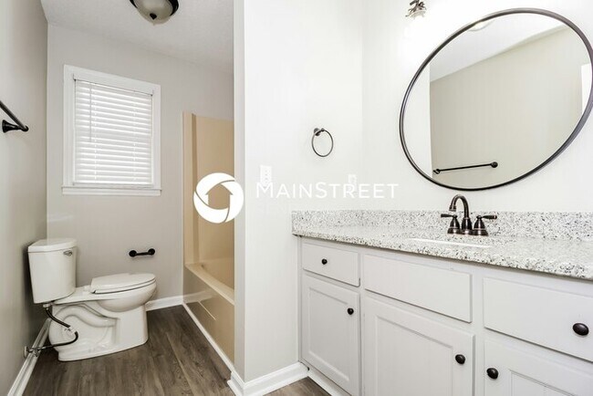 Building Photo - 3 Bedroom Pet-Friendly Home in CARTERSVILLE, GA with Main Street Renewal