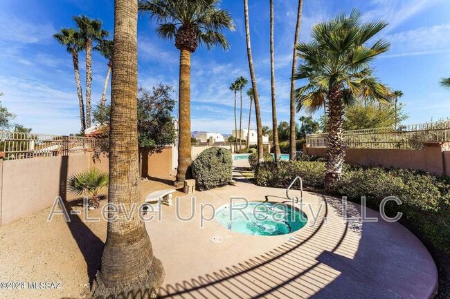 Building Photo - 2387 W Palo Dulce Dr