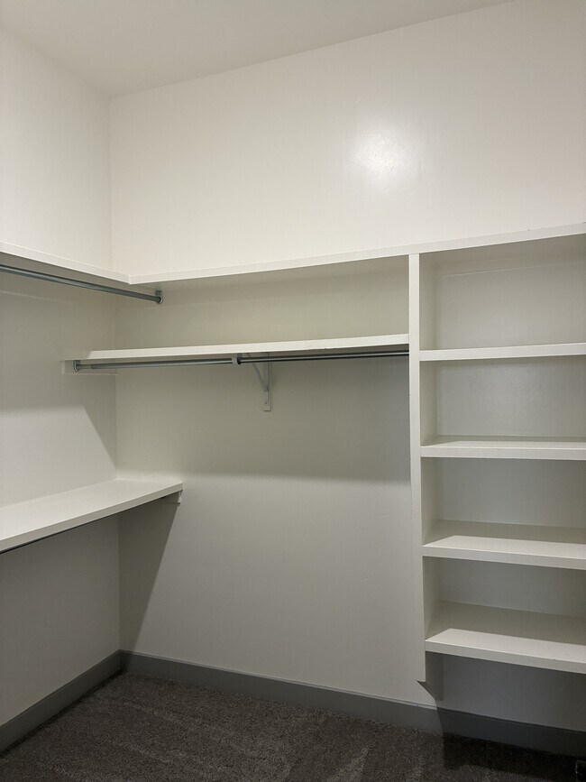 Building Photo - 13840 Paseo de Loma Ct