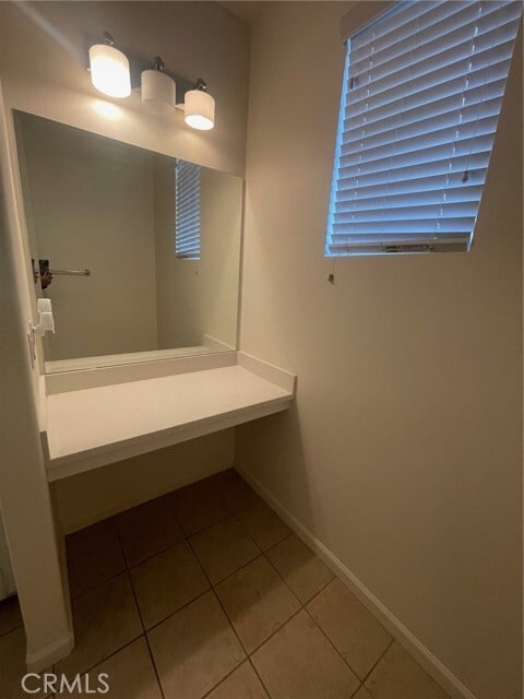 Building Photo - 2904 E Via Fiano