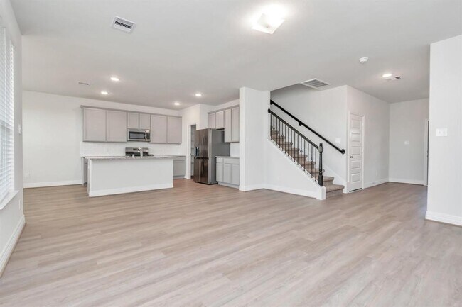 Building Photo - 21267 Catalina Palm Dr