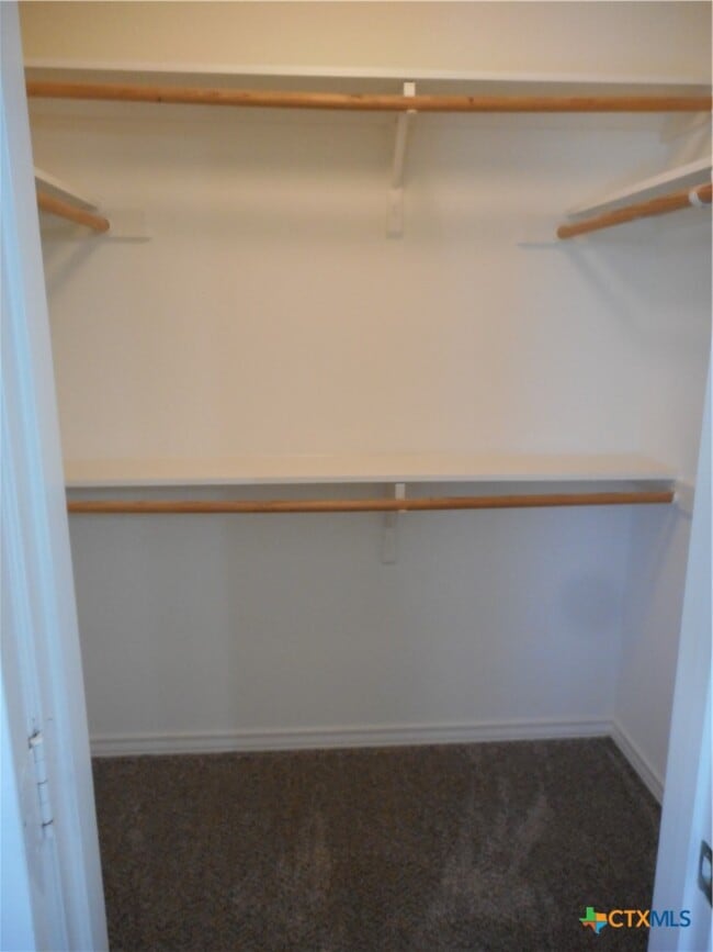 Building Photo - 102 Gemini Ct