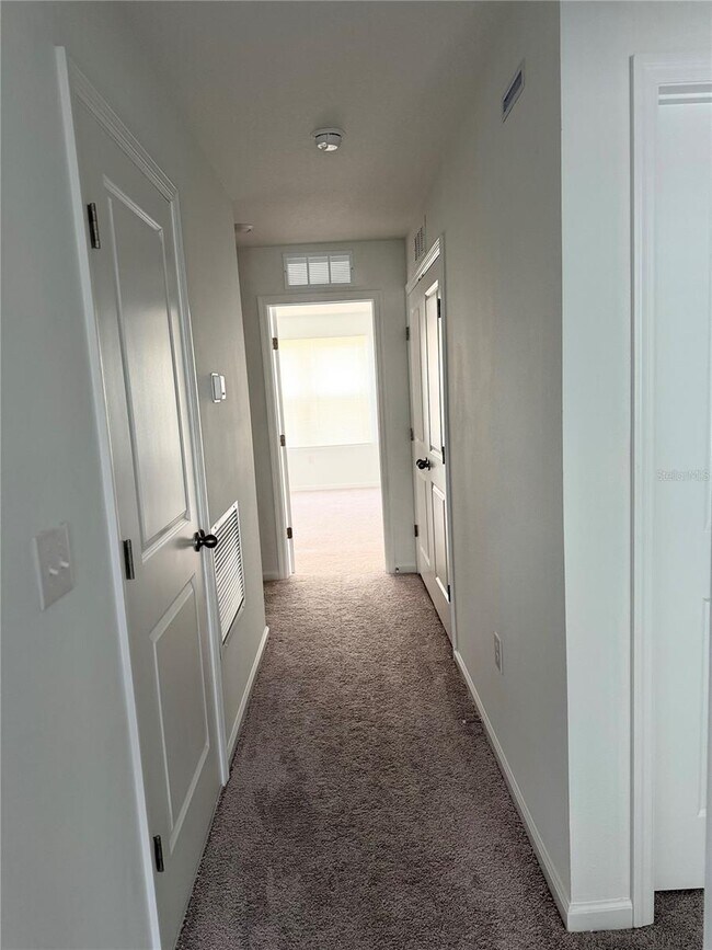 Building Photo - 3406 Vesara Dr