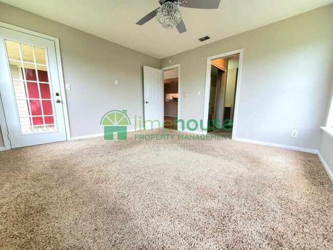 Building Photo - 4944 Willow Pointe Ln