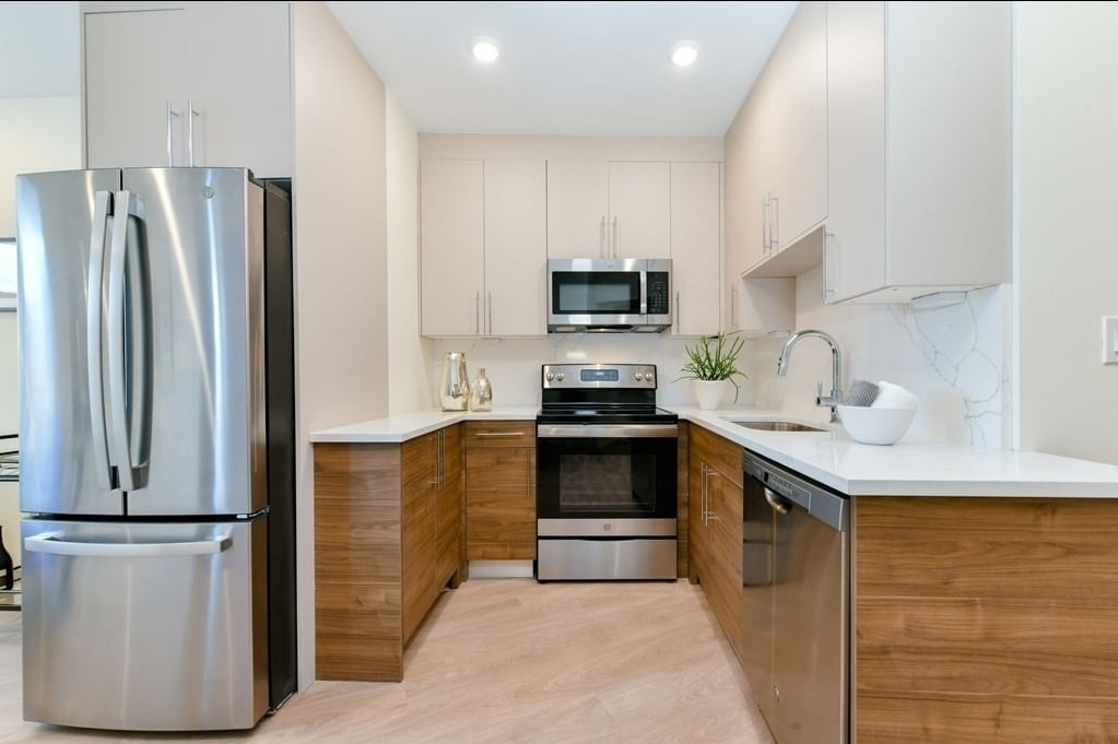 Building Photo - 400 Dorchester St