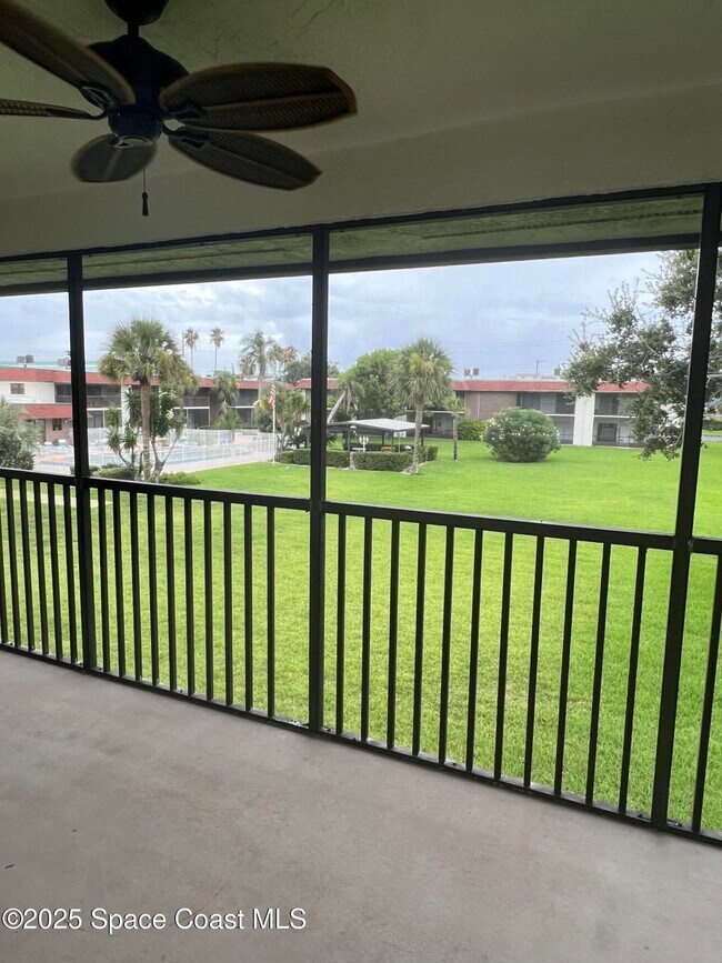 Building Photo - 200 St Lucie Ln