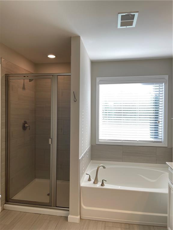 Building Photo - 581 Sunset Park Dr