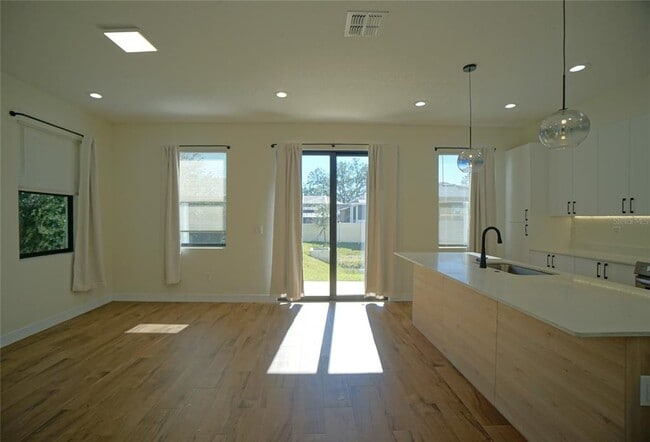 Building Photo - 4342 Villa Alina Ct