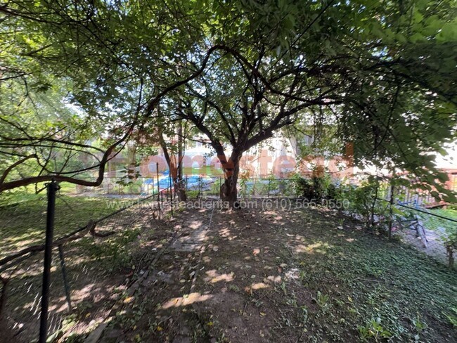 Building Photo - 3 BEDROOM HOME IN MARCUS HOOK